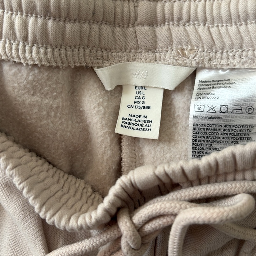 H&M sweatpants - Picture 4 of 4